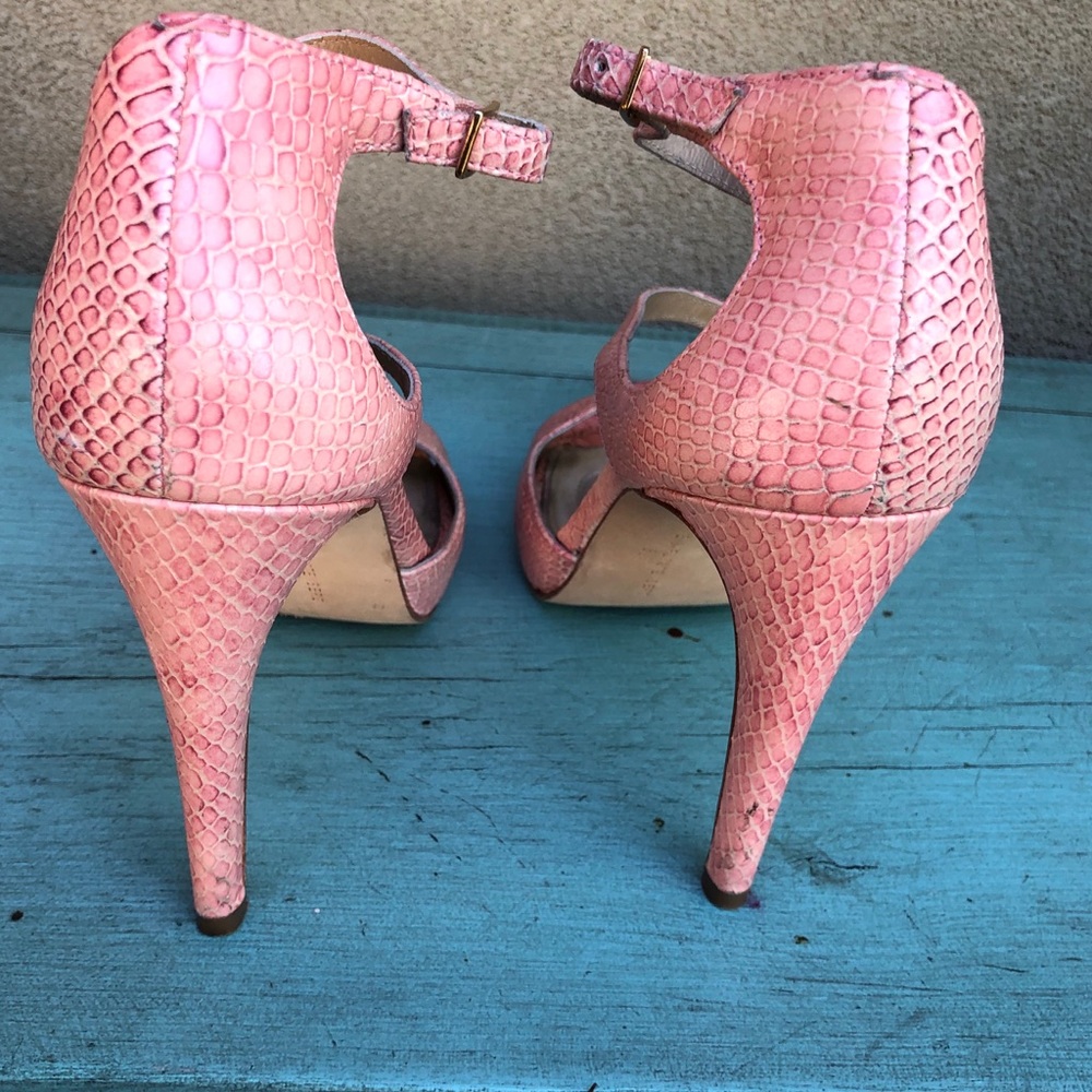 Diane Von Furstenberg Jujette Asymmetrical Heel - Picture 4 of 6